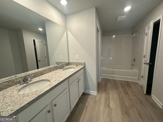 45 Emerald Lane 13, Covington, GA 30014