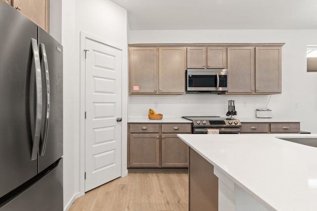 24815 E Snowy Owl Loop, Liberty Lake, WA 99019