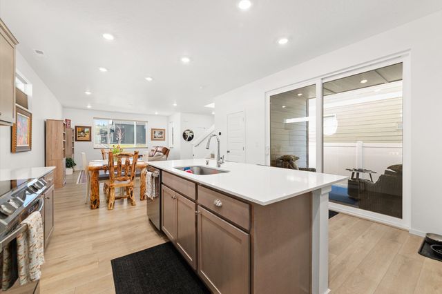 24815 E Snowy Owl Loop, Liberty Lake, WA 99019