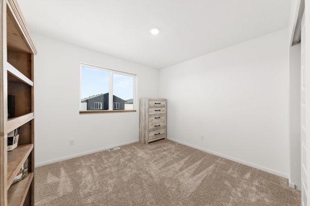 24815 E Snowy Owl Loop, Liberty Lake, WA 99019