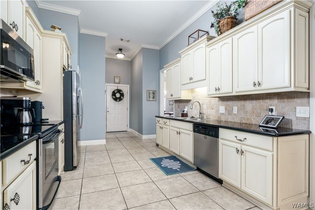 4416 Drapers, Northport, AL 35473