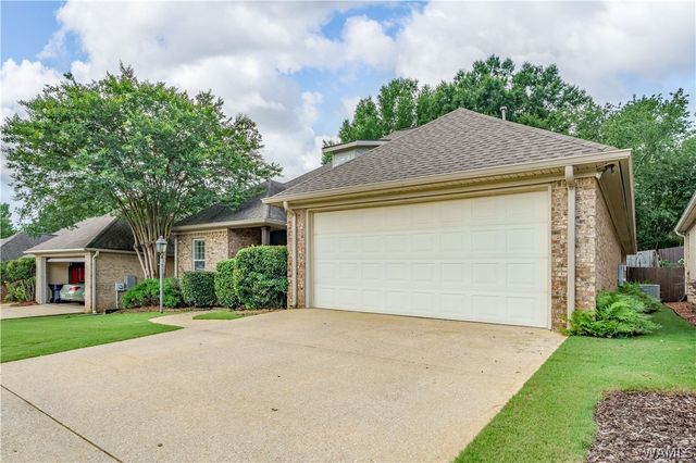 4416 Drapers, Northport, AL 35473
