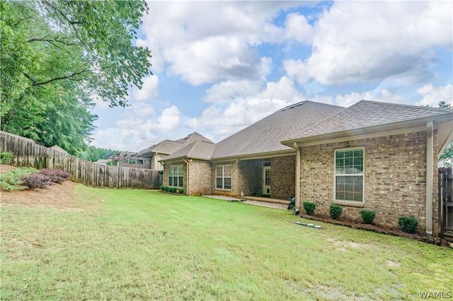 4416 Drapers, Northport, AL 35473