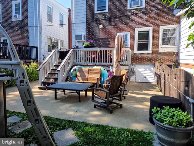 367 LONGSHORE AVE, Philadelphia, PA 19111