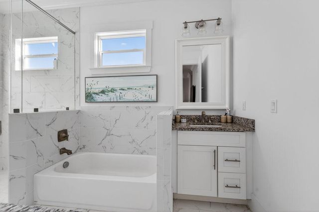 443 SE Dolphin Drive, Stuart, FL 34996