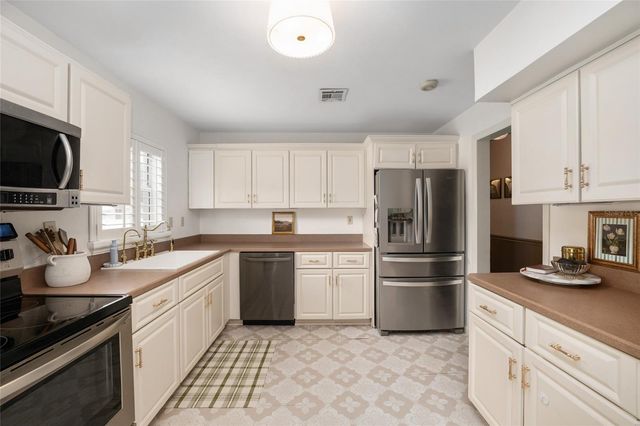 2036 SE 8TH STREET, Ocala, FL 34471