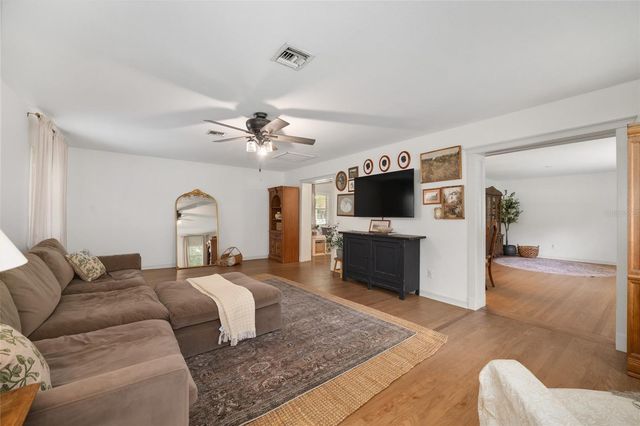 2036 SE 8TH STREET, Ocala, FL 34471