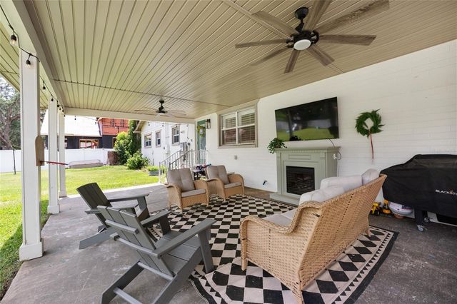 2036 SE 8TH STREET, Ocala, FL 34471