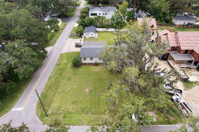 2036 SE 8TH STREET, Ocala, FL 34471
