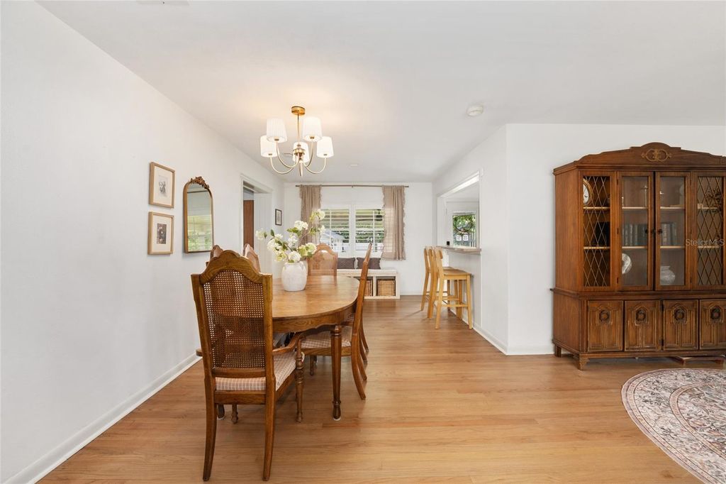 Image 12 of property listing at 2036 SE 8TH STREET, Ocala, FL 34471