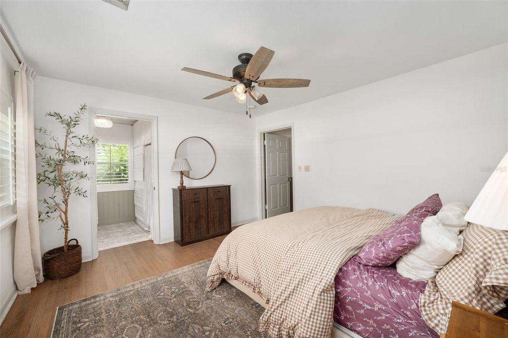 Image 31 of property listing at 2036 SE 8TH STREET, Ocala, FL 34471