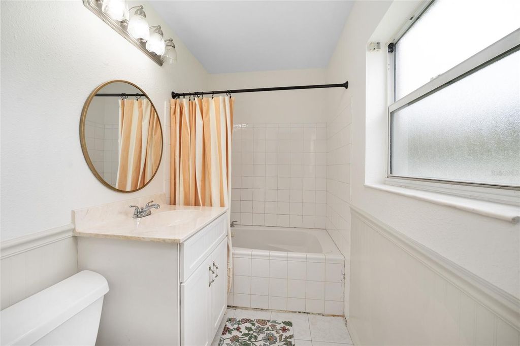 Image 42 of property listing at 2036 SE 8TH STREET, Ocala, FL 34471