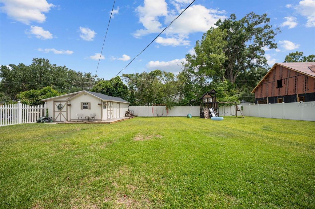 Image 53 of property listing at 2036 SE 8TH STREET, Ocala, FL 34471