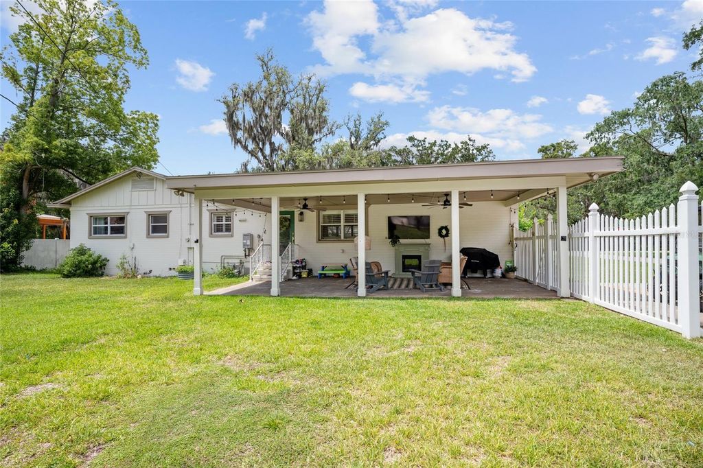 Image 58 of property listing at 2036 SE 8TH STREET, Ocala, FL 34471