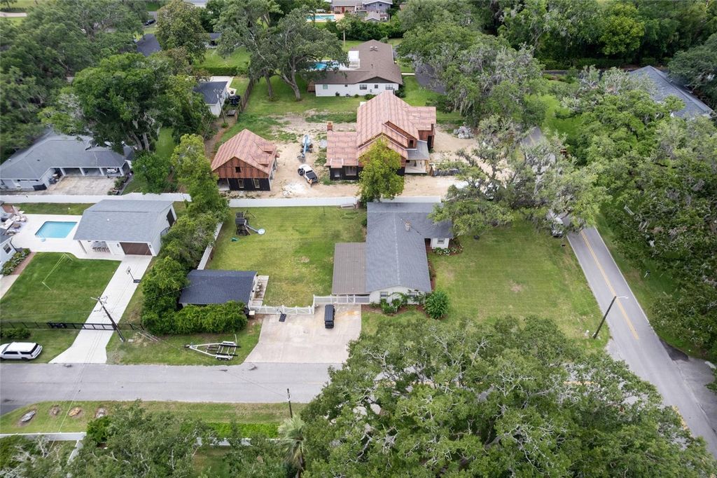 Image 71 of property listing at 2036 SE 8TH STREET, Ocala, FL 34471