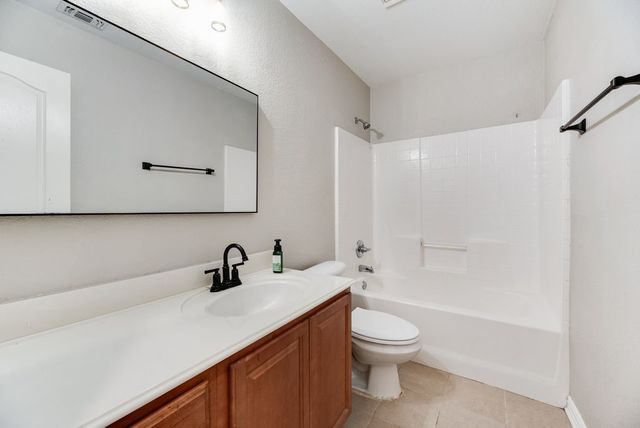 1517 White Willow Lane, Arlington, TX 76002