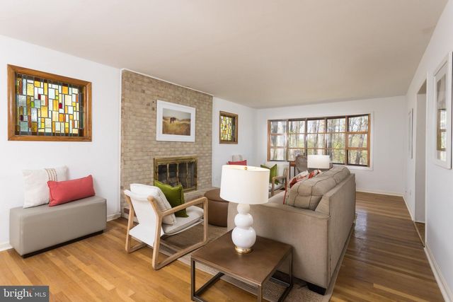 4 COLLINGWOOD GARTH, Phoenix, MD 21131