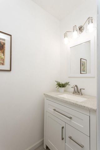 4 COLLINGWOOD GARTH, Phoenix, MD 21131