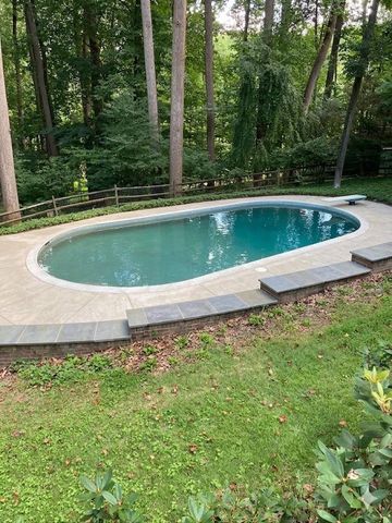 4 COLLINGWOOD GARTH, Phoenix, MD 21131