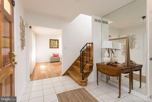 4 COLLINGWOOD GARTH, Phoenix, MD 21131