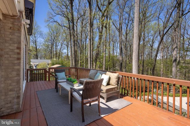 4 COLLINGWOOD GARTH, Phoenix, MD 21131