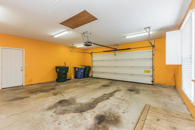 4208 W University Avenue, Muncie, IN 47304