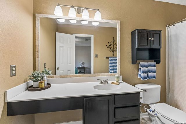 3046 SOLITAIRE HL, San Antonio, TX 78247