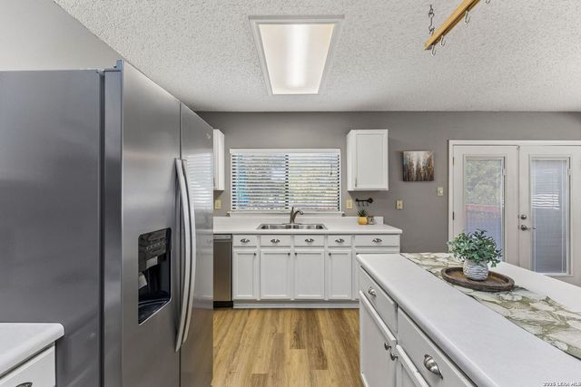 3046 SOLITAIRE HL, San Antonio, TX 78247