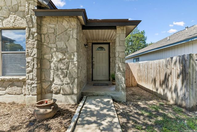3046 SOLITAIRE HL, San Antonio, TX 78247