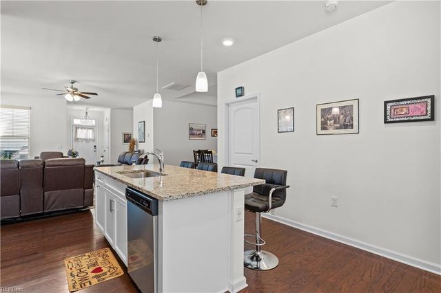103 Cathedral ST, Smithfield, VA 23430