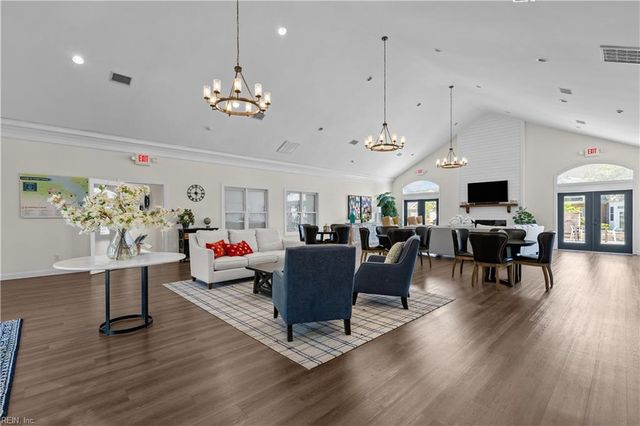 103 Cathedral ST, Smithfield, VA 23430