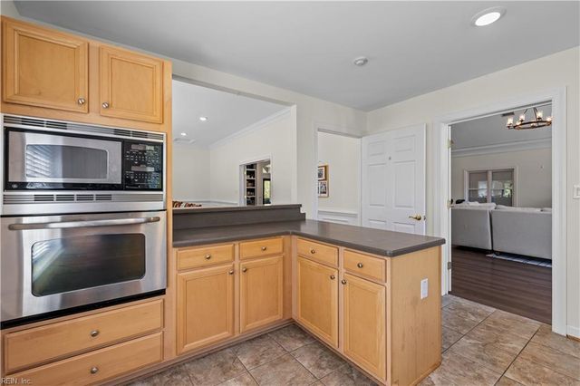 103 Cathedral ST, Smithfield, VA 23430