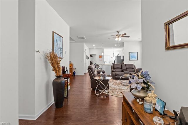 103 Cathedral ST, Smithfield, VA 23430