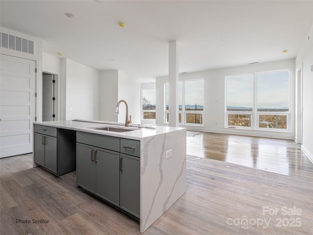 123 Haywood Street 203, Asheville, NC 28801