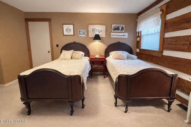 139 Windsor Rd, Crossville, TN 38558