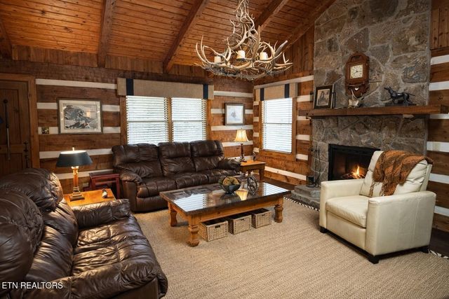 139 Windsor Rd, Crossville, TN 38558