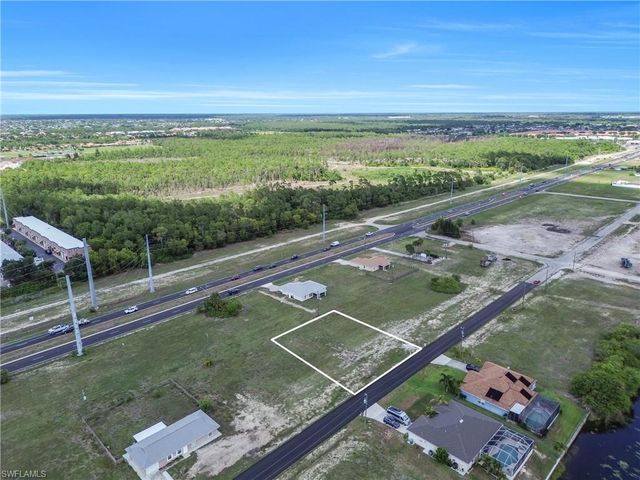 1011 23rd TER, Cape Coral, FL 33909
