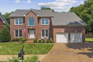 620 Crofton Park Ln, Franklin, TN 37069