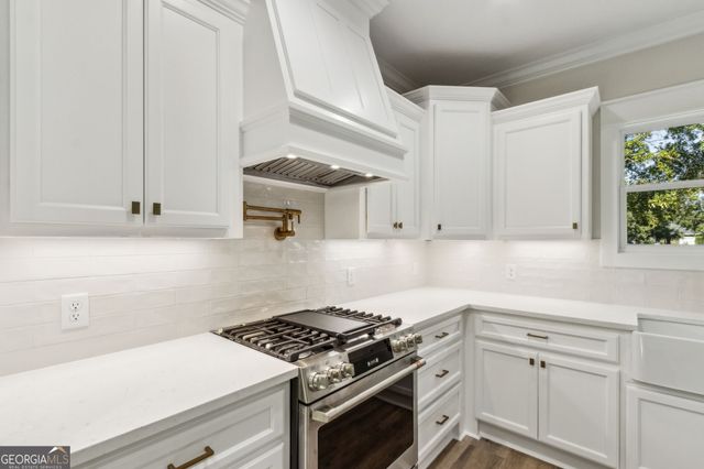 103 Maybird Drive, Kingsland, GA 31548