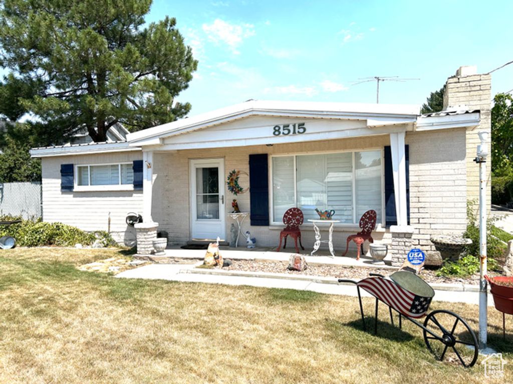 8515 S 700 E, Sandy, UT 84070
