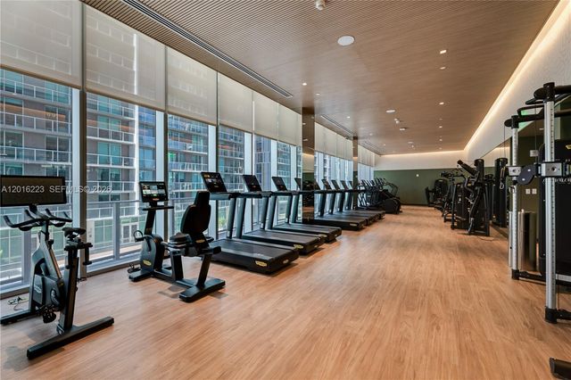 77 SE 5th Street 3605, Miami, FL 33131