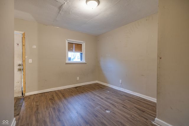 24 S Euclid Avenue, Indianapolis, IN 46201