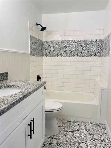 5273 Fairway Drive, Monitor Charter Township, MI 48706