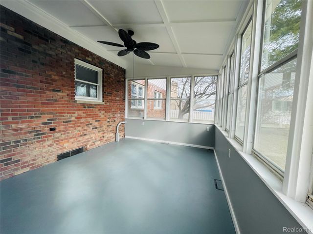 5273 Fairway Drive, Monitor Charter Township, MI 48706