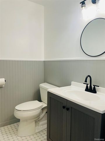 5273 Fairway Drive, Monitor Charter Township, MI 48706