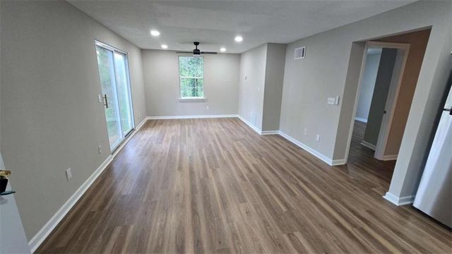 3025 Mangum Drive B, Cumming, GA 30041