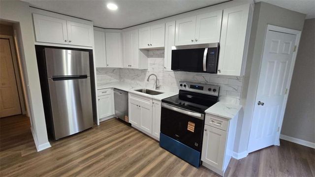3025 Mangum Drive B, Cumming, GA 30041
