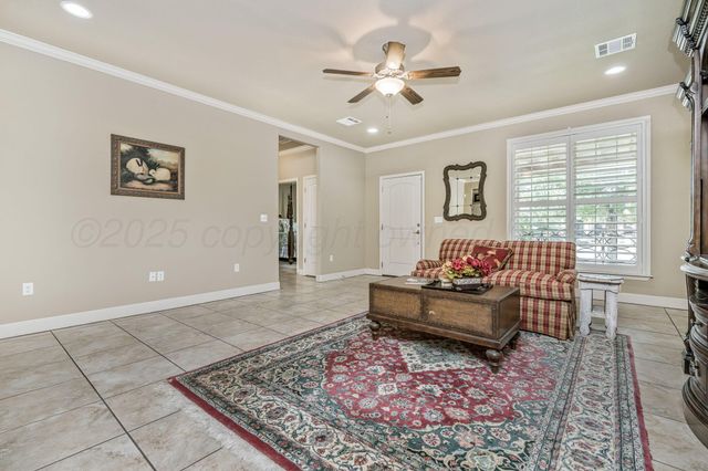 6305 MOSLEY Street, Amarillo, TX 79119