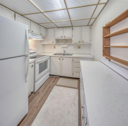 1980 Sunset Avenue 19, Lake Worth Beach, FL 33461