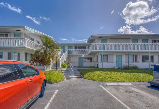 1980 Sunset Avenue 19, Lake Worth Beach, FL 33461